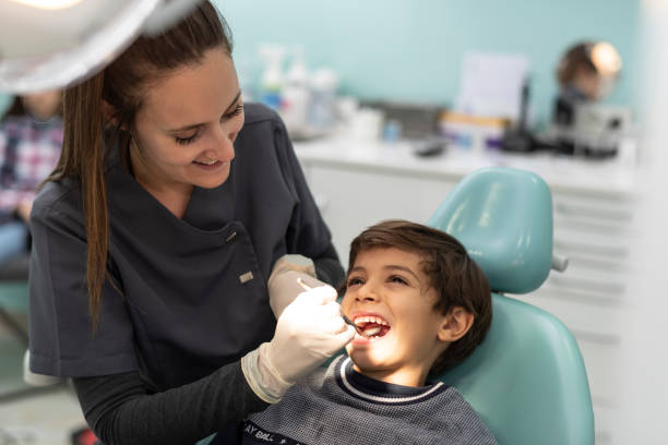 Best Emergency Tooth Extraction in Limesa, CA